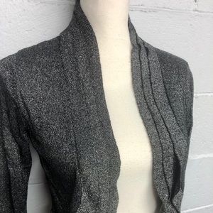 RSVP 💕 Silver Crop Shrug